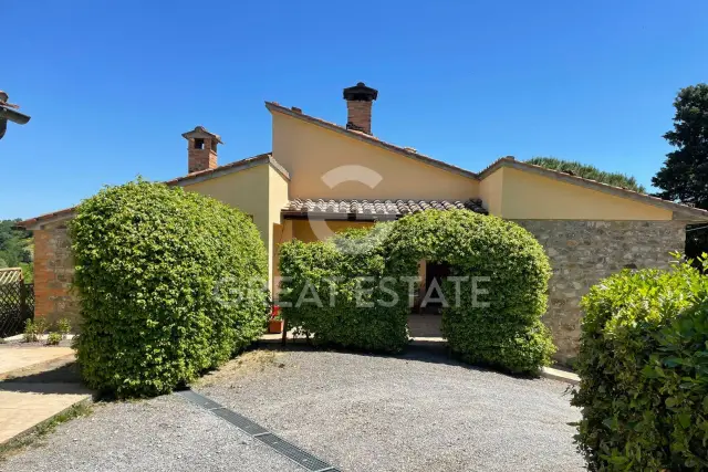 Country house or cottage, Cetona - Photo 1