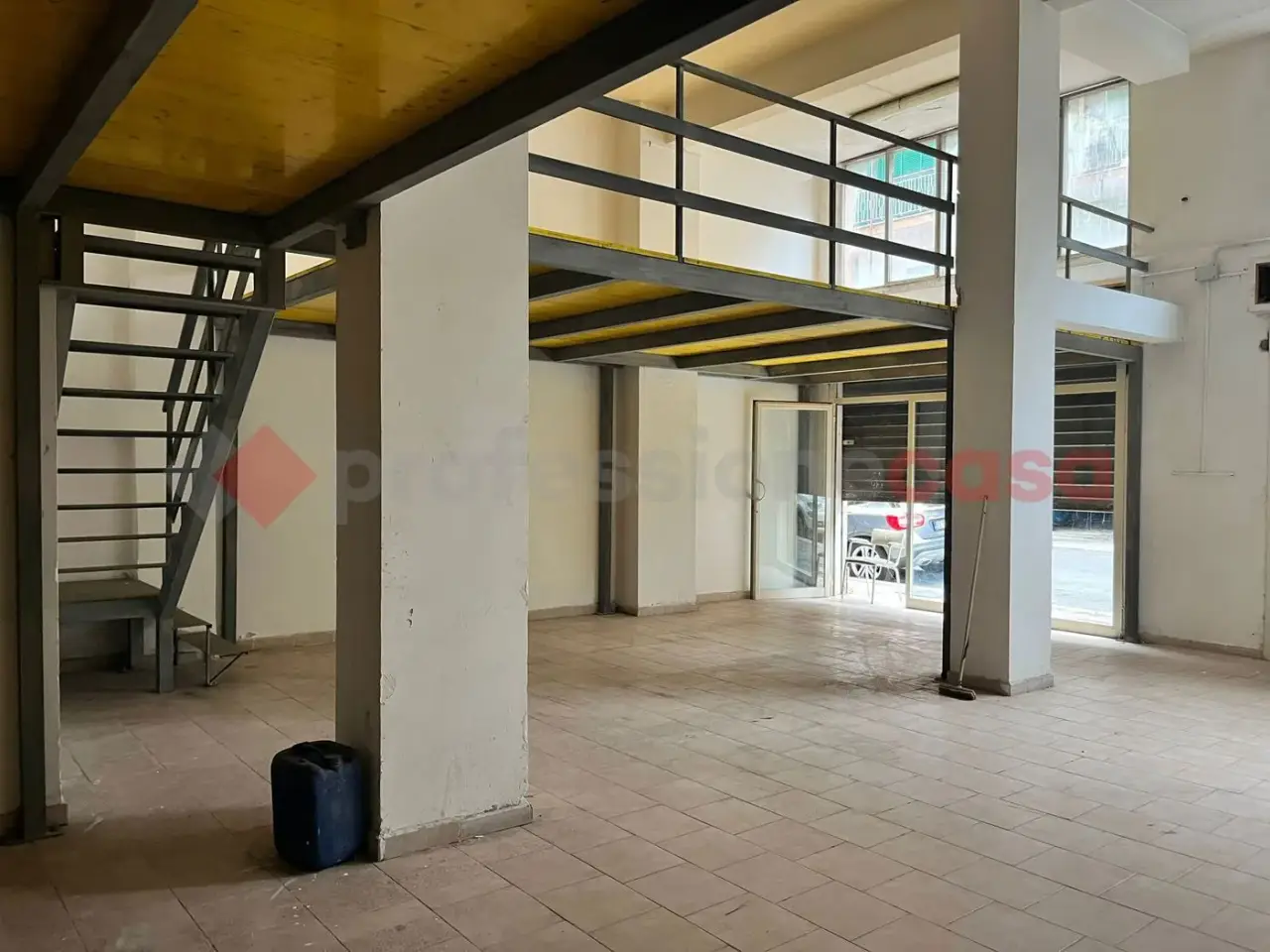 Negozio in Via Abate Aligerno  36, Cassino, {3} - Foto 2