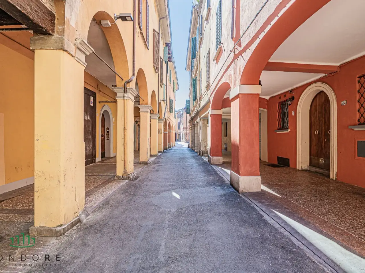 Ufficio in Piazza Aldrovandi, Bologna, {3} - Foto 1