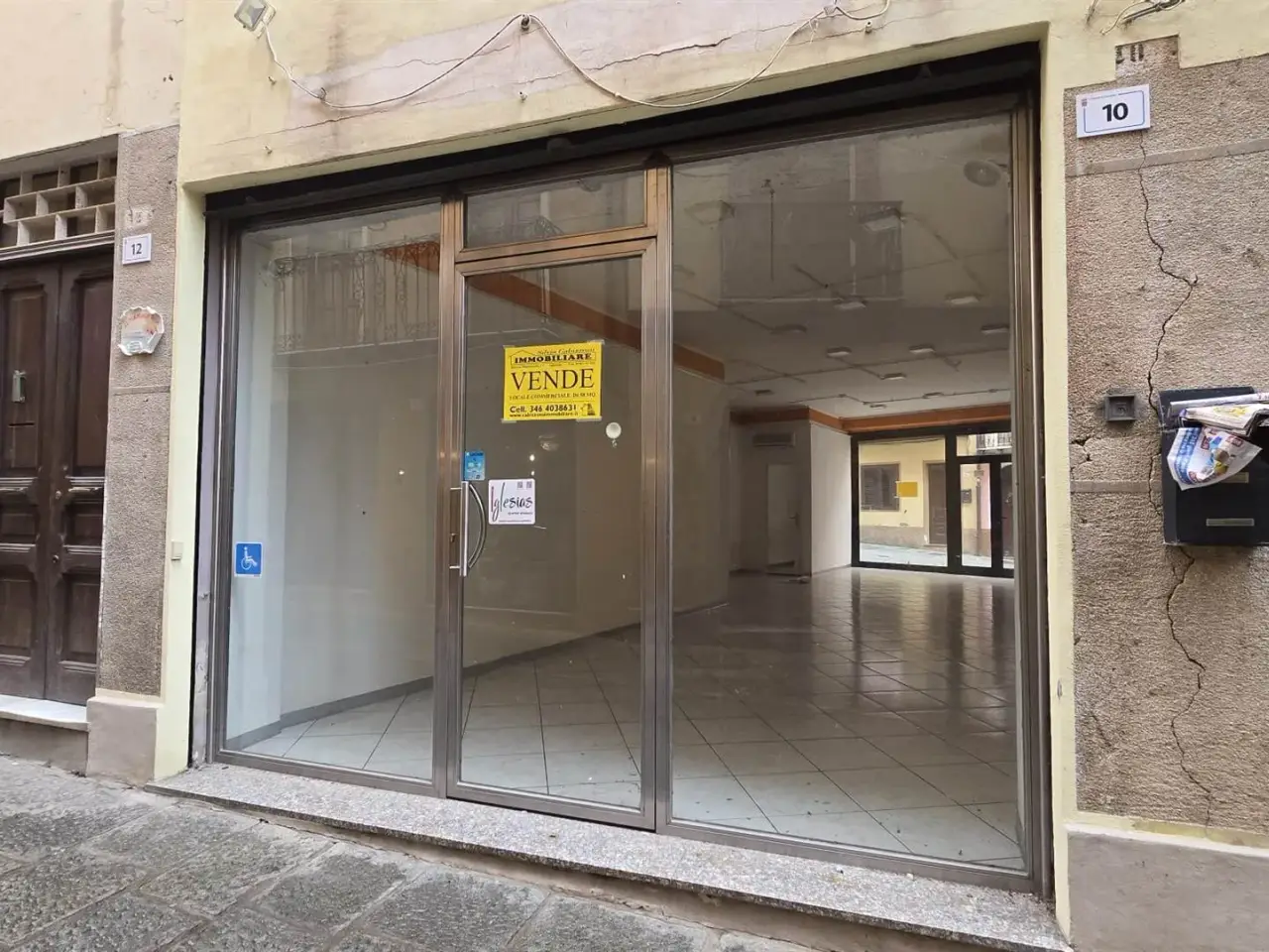 Negozio in Via Sarcidano, Iglesias, {3} - Foto 2