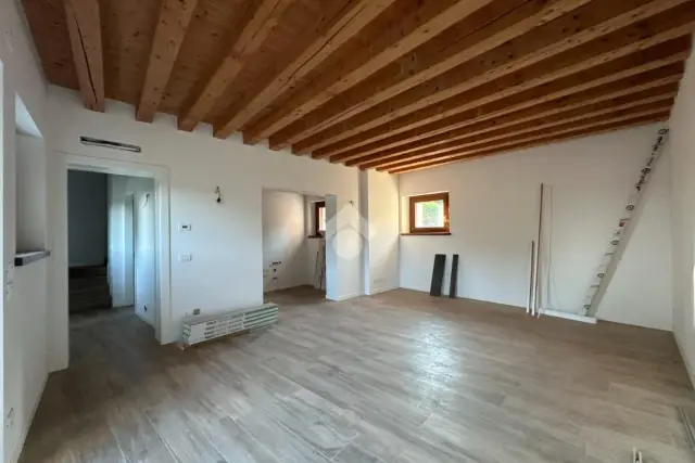 Detached house in Via Canova 1, Vittorio Veneto - Photo 1