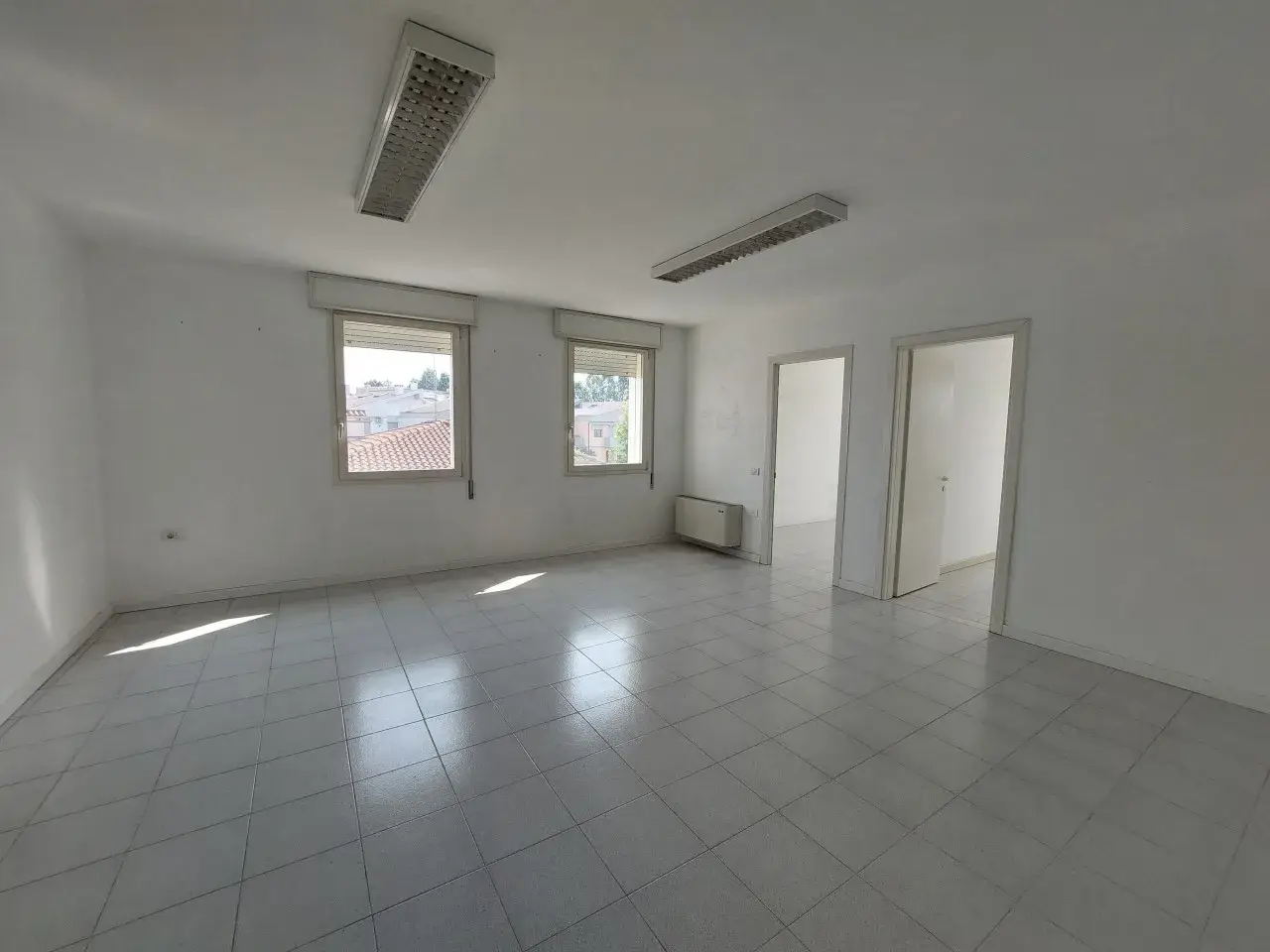 Ufficio in Via Roma, Torri Di Quartesolo, {3} - Foto 1