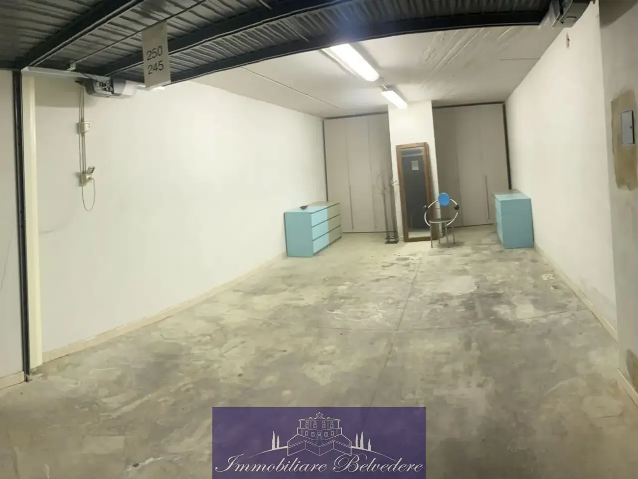 Parcheggio chiuso in Via di Melegnano, Firenze, {3} - Foto 1