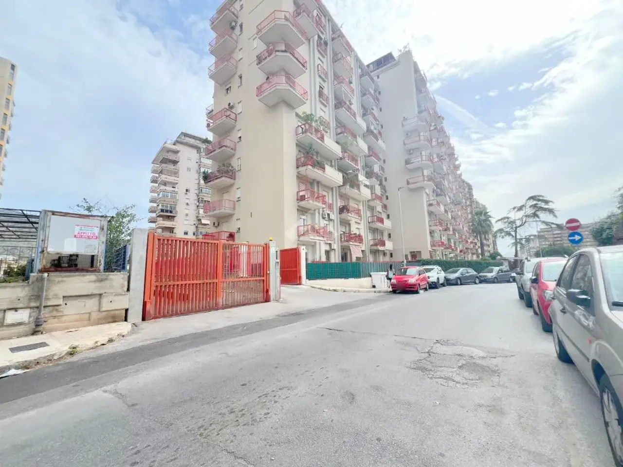 Magazzino in Via Monti Iblei 47, Palermo, {3} - Foto 1
