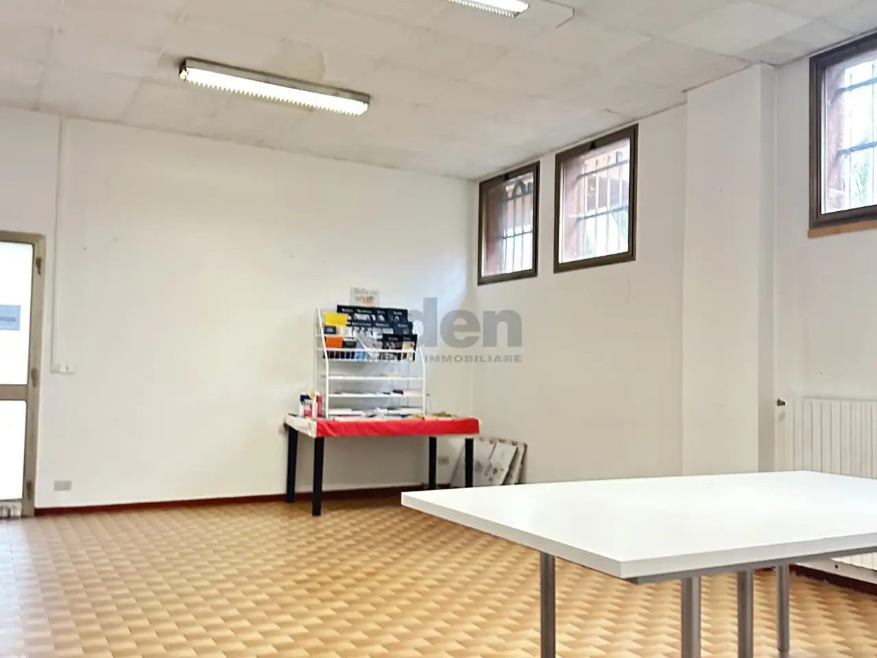 Ufficio in Piazza Guido Rossa 9, Modena, {3} - Foto 1