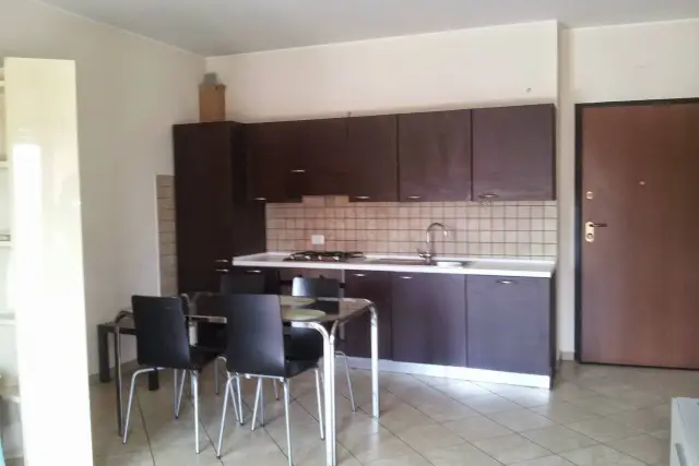 One-room flat in Via Tommaso Landolfi, Frosinone - Photo 1