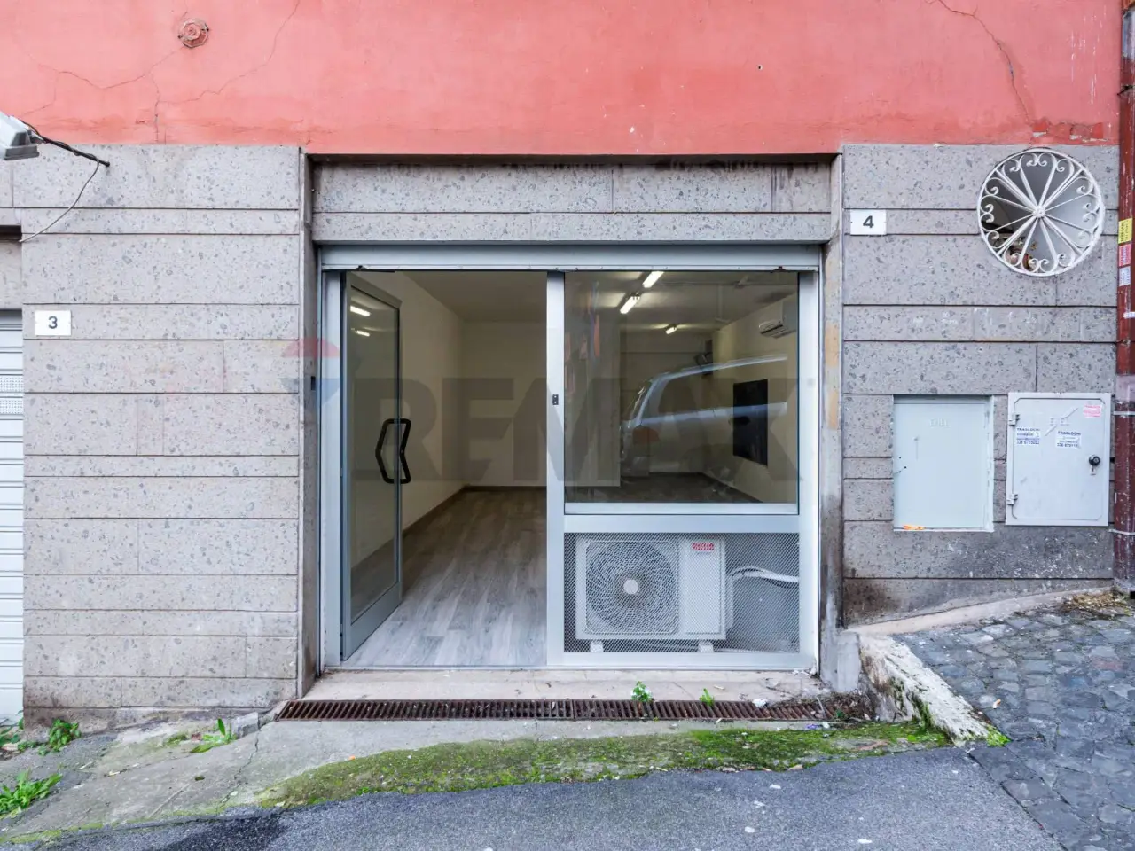 Negozio in Largo Lolli 3/4, Mentana, {3} - Foto 2