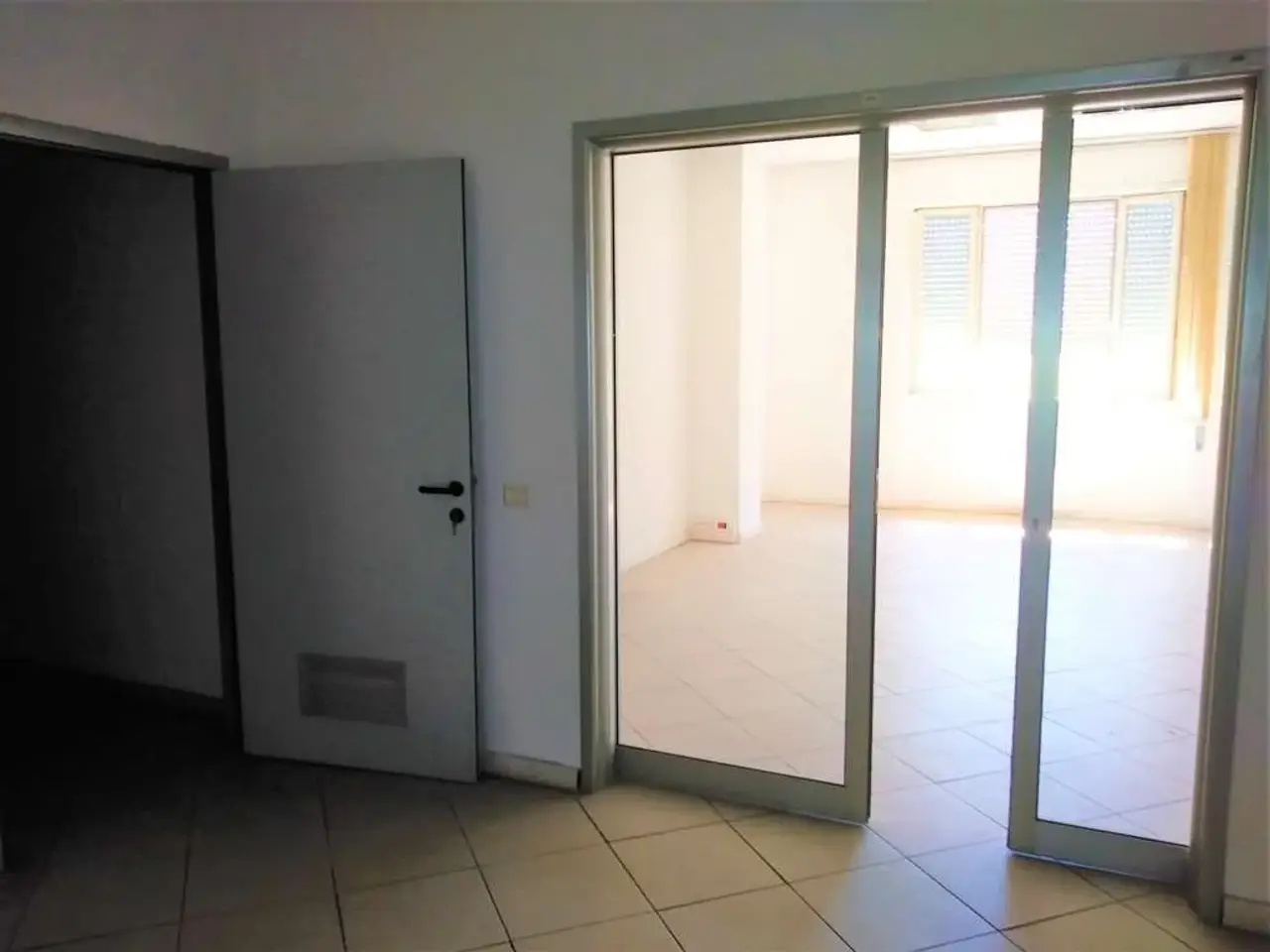 Ufficio in , Frosinone, {3} - Foto 2