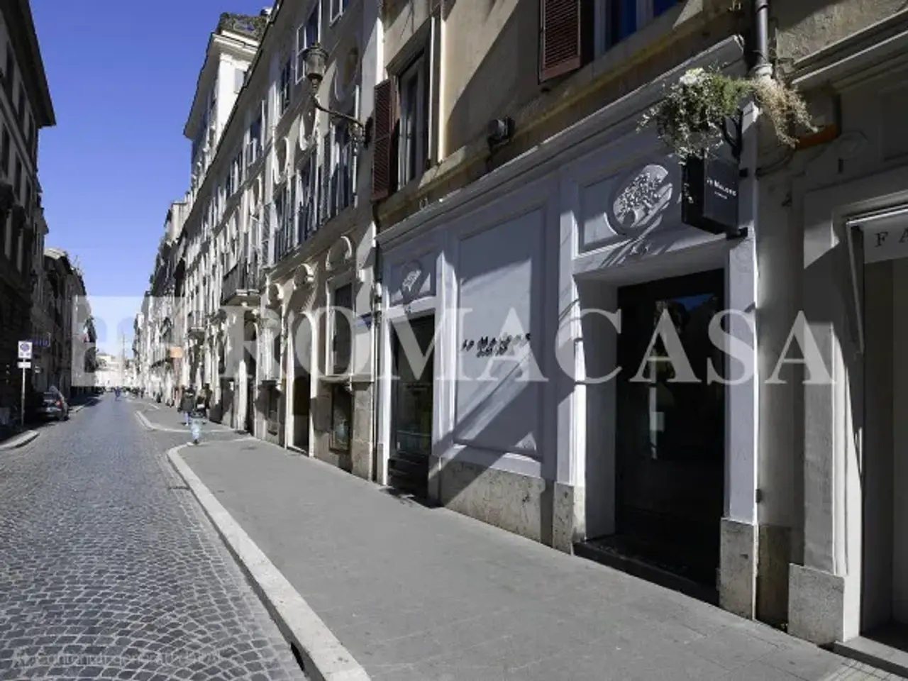 Abbigliamento in Via del Babuino, Roma, {3} - Foto 1