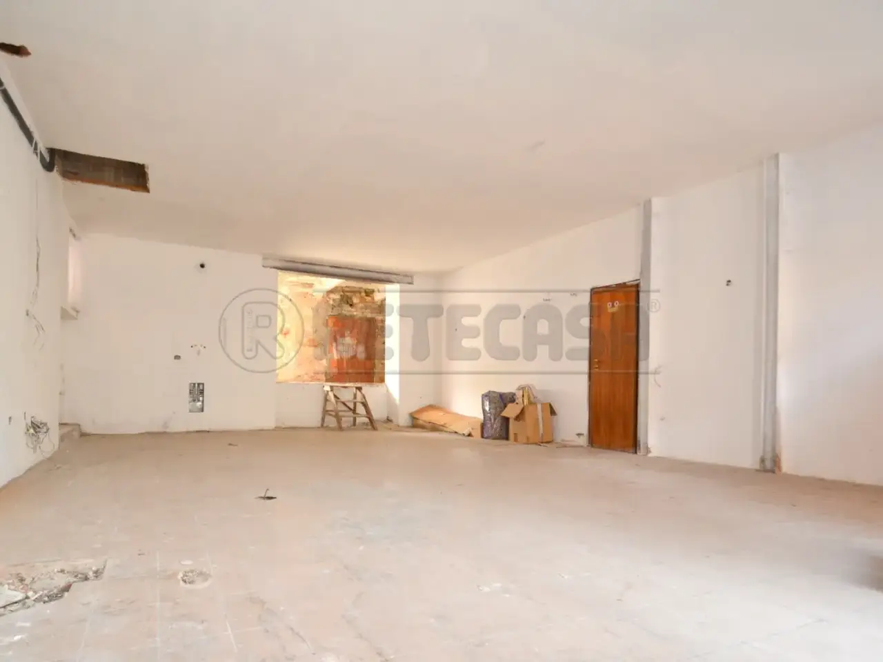 Palazzina commerciale in , Valdagno, {3} - Foto 2