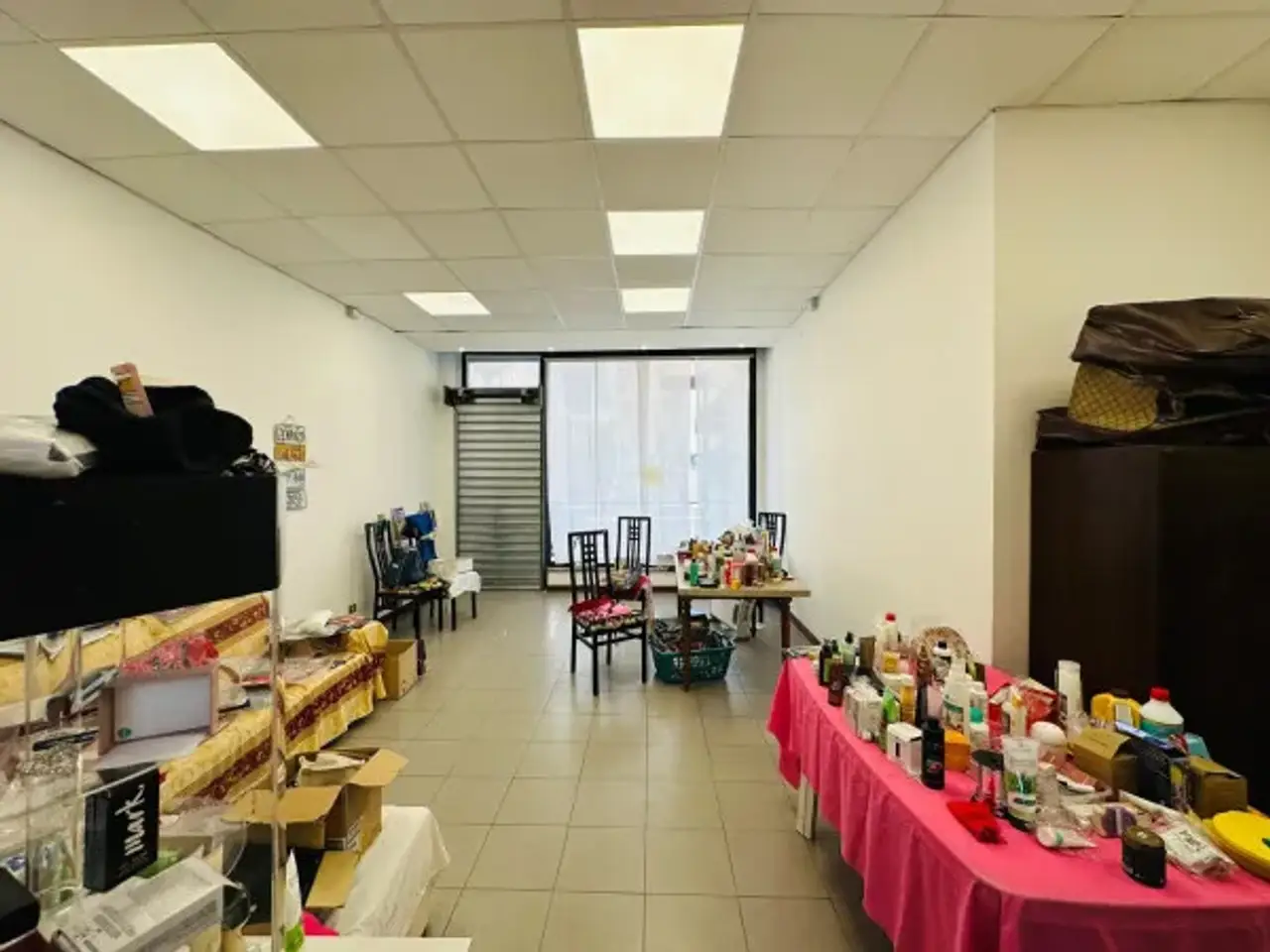 Negozio in Via Magenta 15, San Vittore Olona, {3} - Foto 1