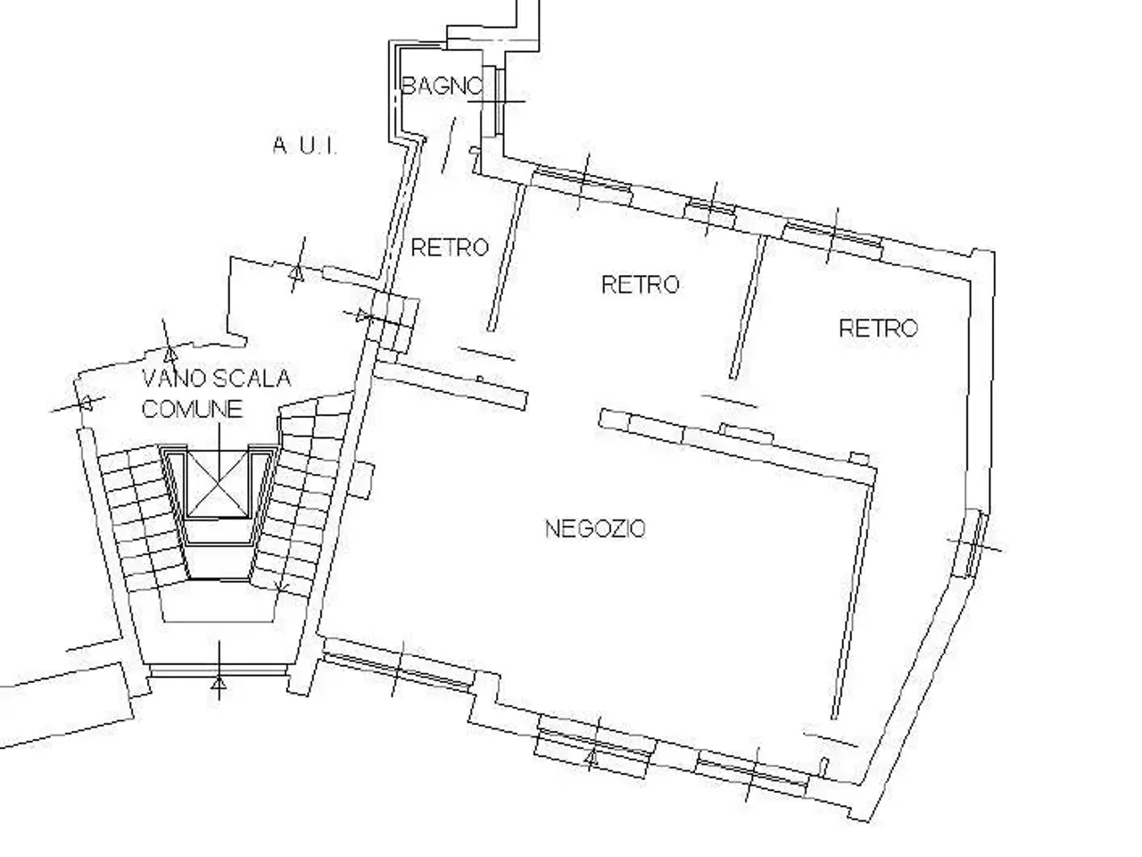 Negozio in Via Belgiojoso 6, Erba, {3} - Planimetria 1