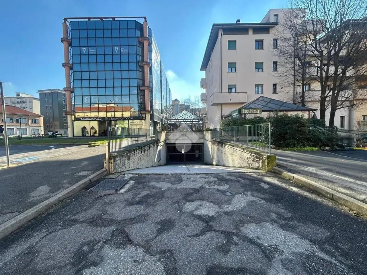 Magazzino in Piazza Giorgio La Pira, Lissone, {3} - Foto 1