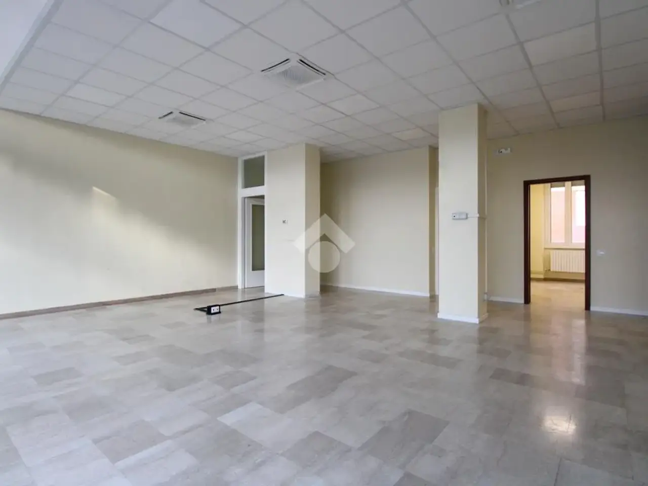 Ufficio in Via Ettore Vacha 1, Bergamo, {3} - Foto 2