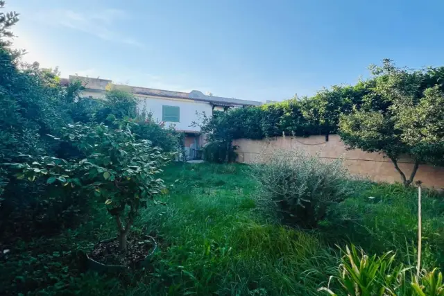 Villa a schiera in Via Madonna del Pantano, Giugliano in Campania - Foto 1