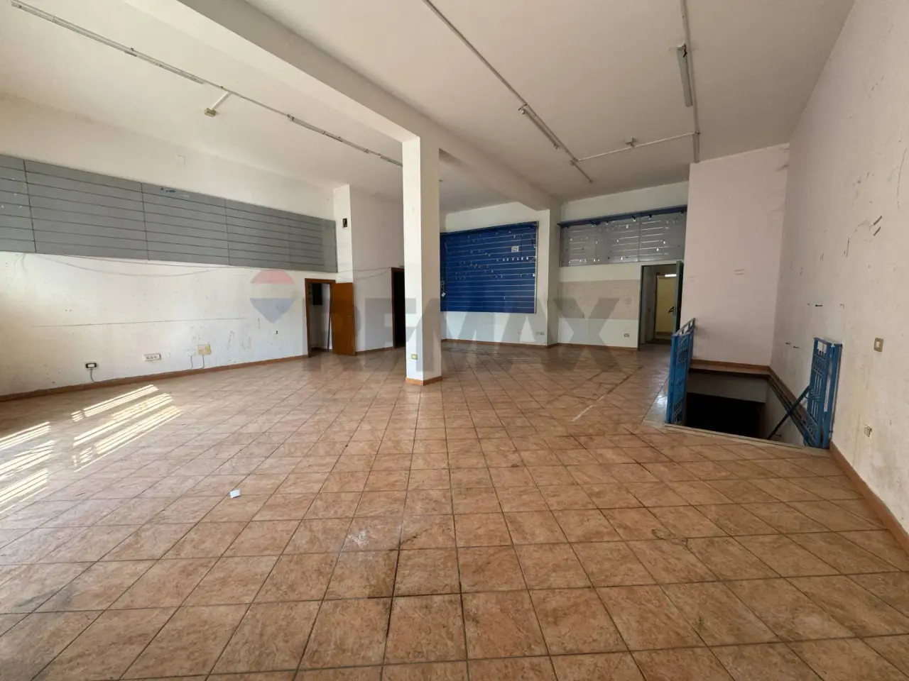 Negozio in Via Consolare 139, Bagheria, {3} - Foto 1