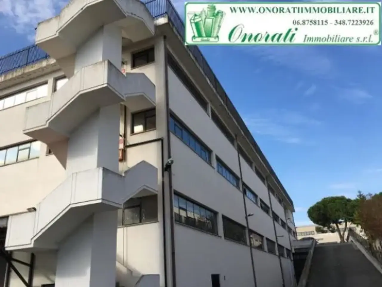 Capannone in Via Tiburtina Valeria, Guidonia Montecelio, {3} - Foto 2