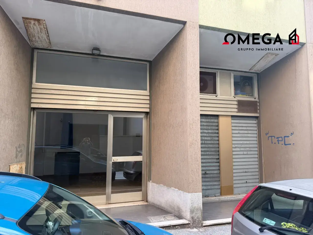 Negozio in Via Giacomo Matteotti 5-C, Trieste, {3} - Foto 2