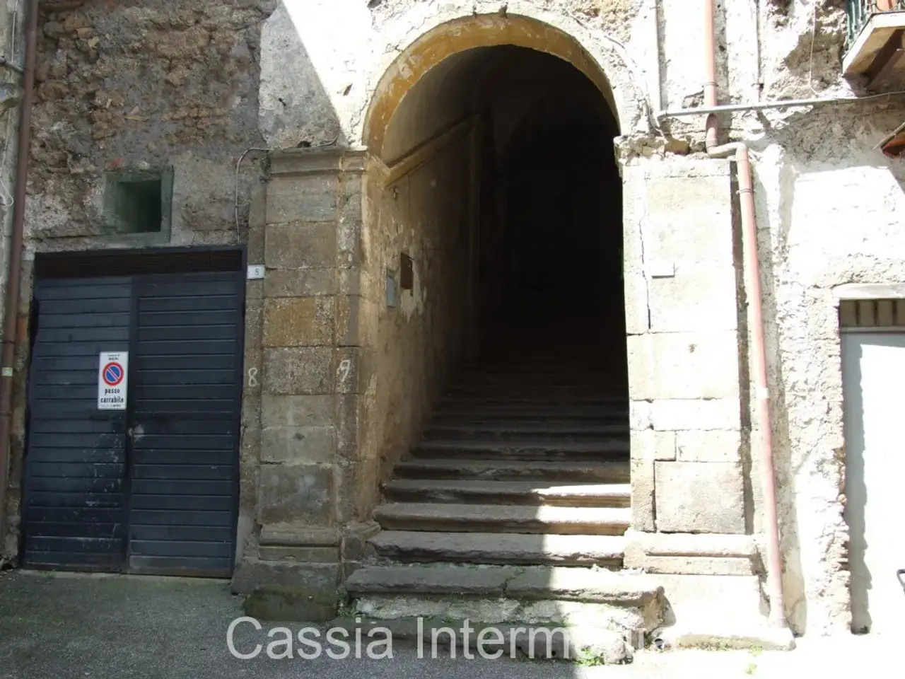 Magazzino in Largo Verzaschi, Nepi, {3} - Foto 1