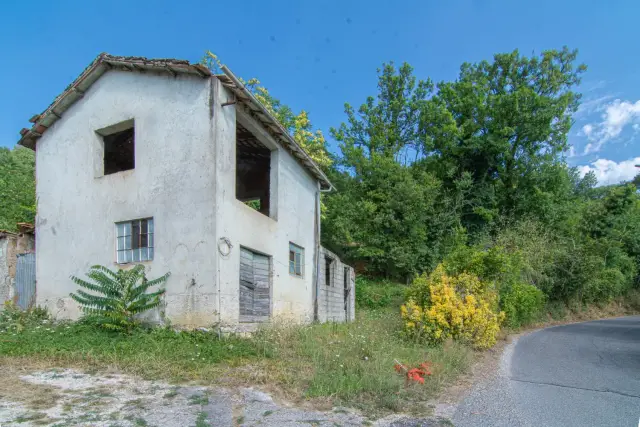 Residential building land in {3}, Via Lugnano - Photo 1