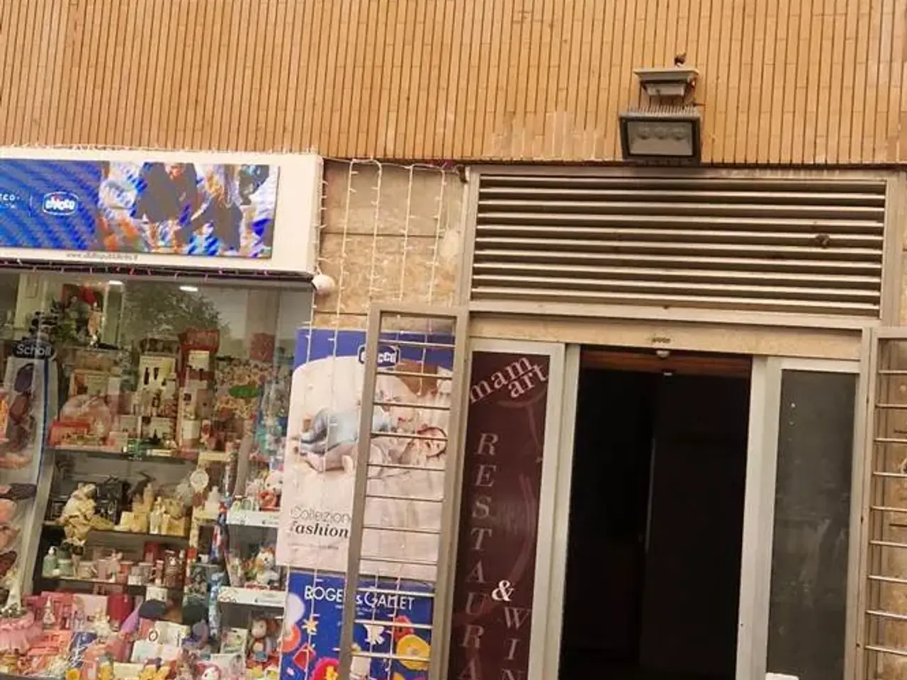 Negozio in  Salerno, Salerno, {3} - Foto 1
