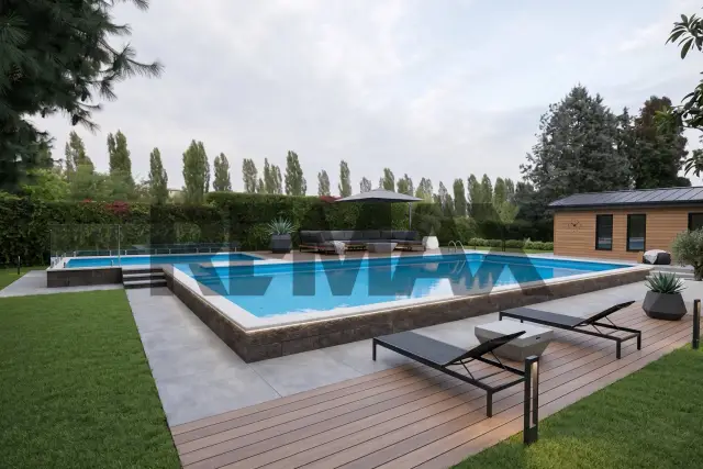 insertion image
