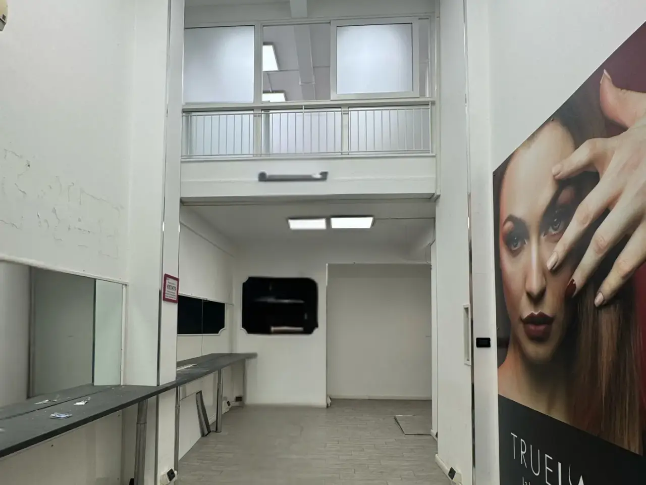 Palazzina commerciale in , Genova, {3} - Foto 1