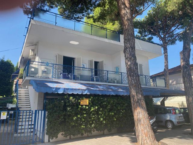 Mansion in Via Dante Alighieri, Riccione - Photo 1