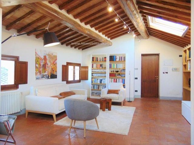 4-room flat in Zona Centro Storico, San Gimignano - Photo 1