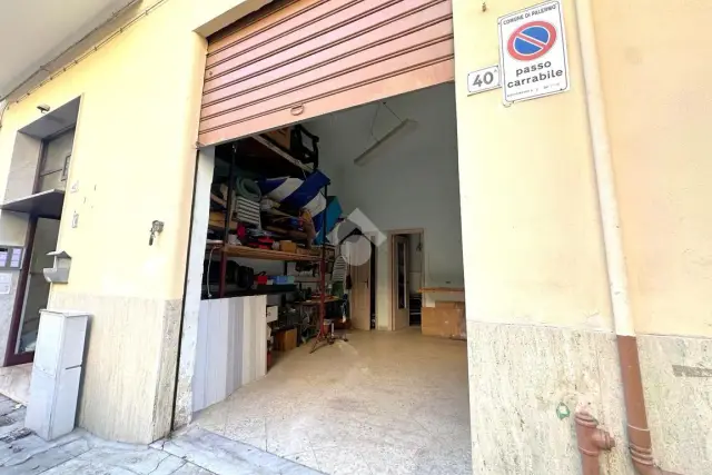 Magazzino in Via Giuseppe Crispi 40, Palermo - Foto 1