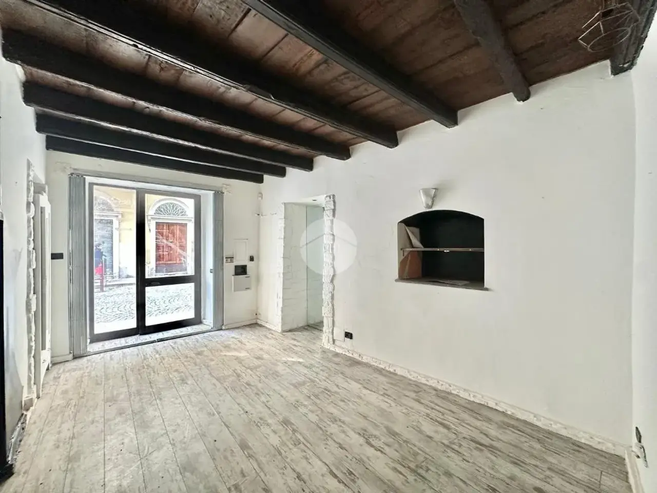 Negozio in Via della Misericordia 1, Torino, {3} - Foto 2