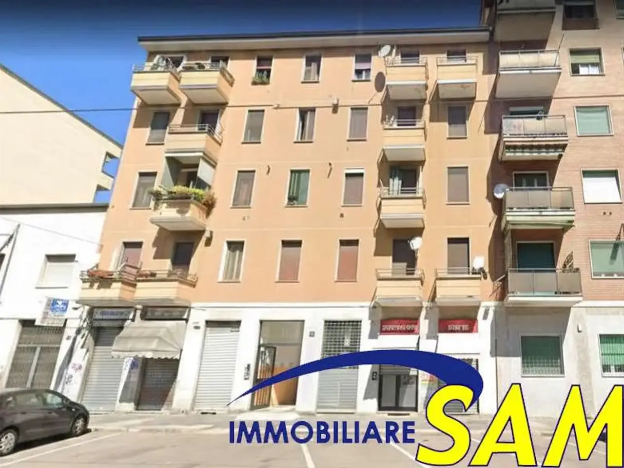 Magazzino in Via del Turchino 21, Milano, {3} - Foto 1