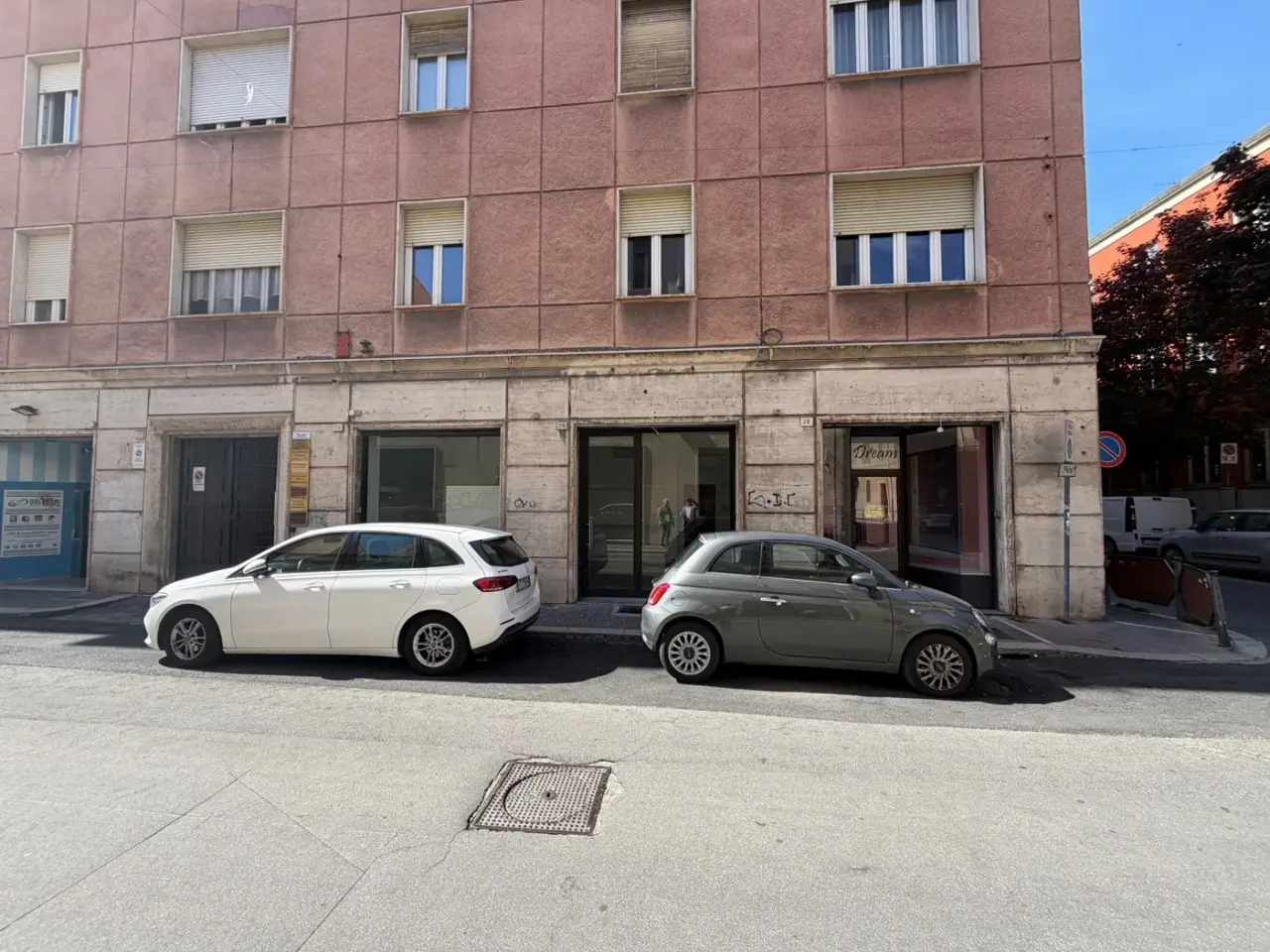 Negozio in Via Benedetto Faustini 24, Terni, {3} - Foto 1