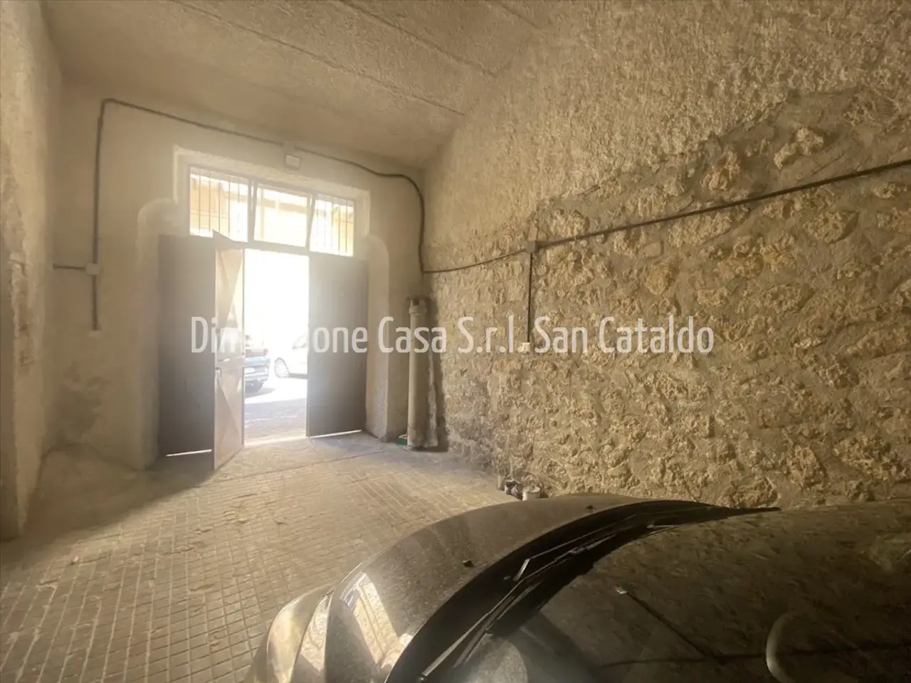 Garage in Via Vicolo Conti 10, Caltanissetta, {3} - Foto 2