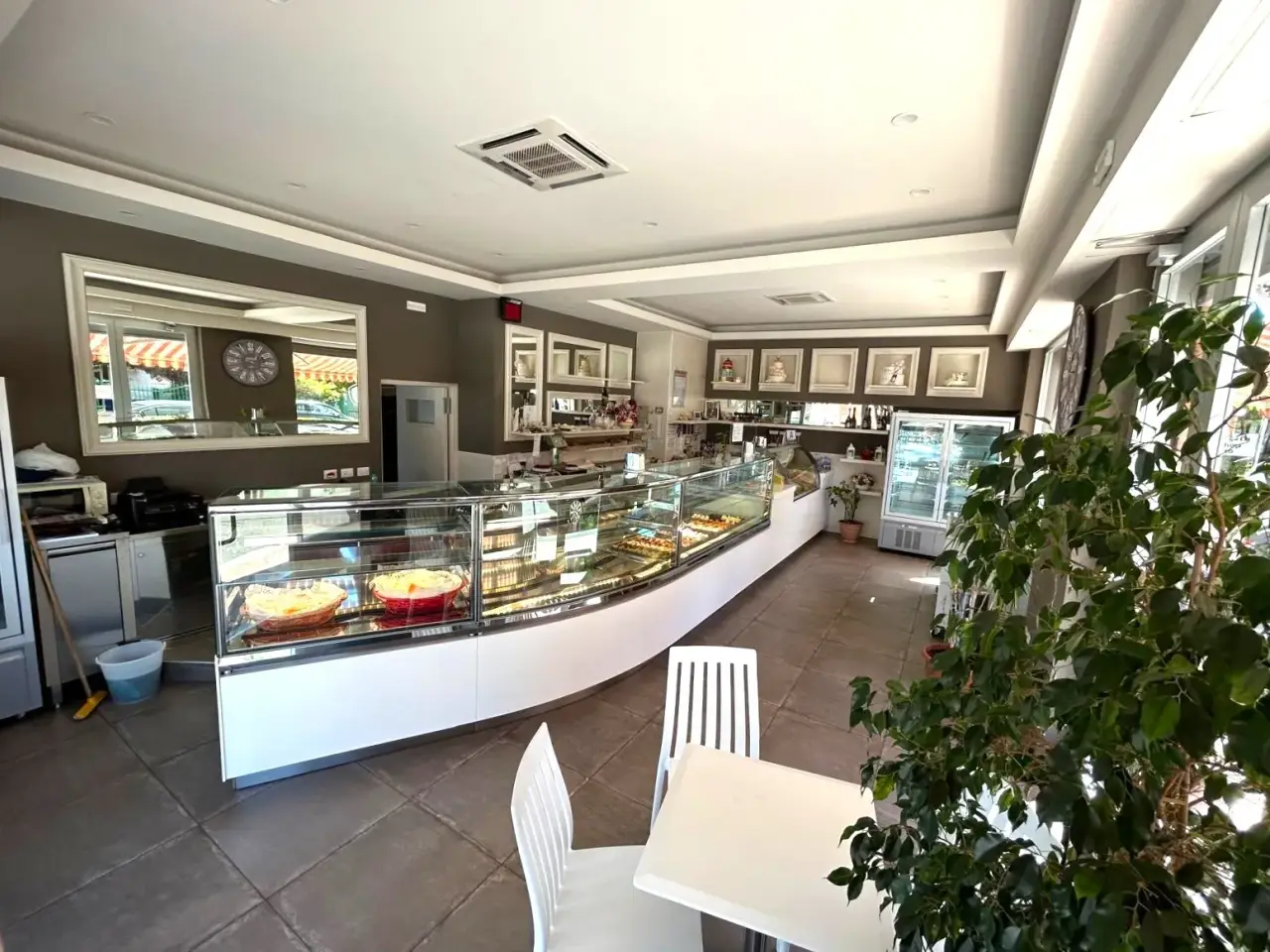 Gelateria in Vicolo di Dragone, Roma, {3} - Foto 2