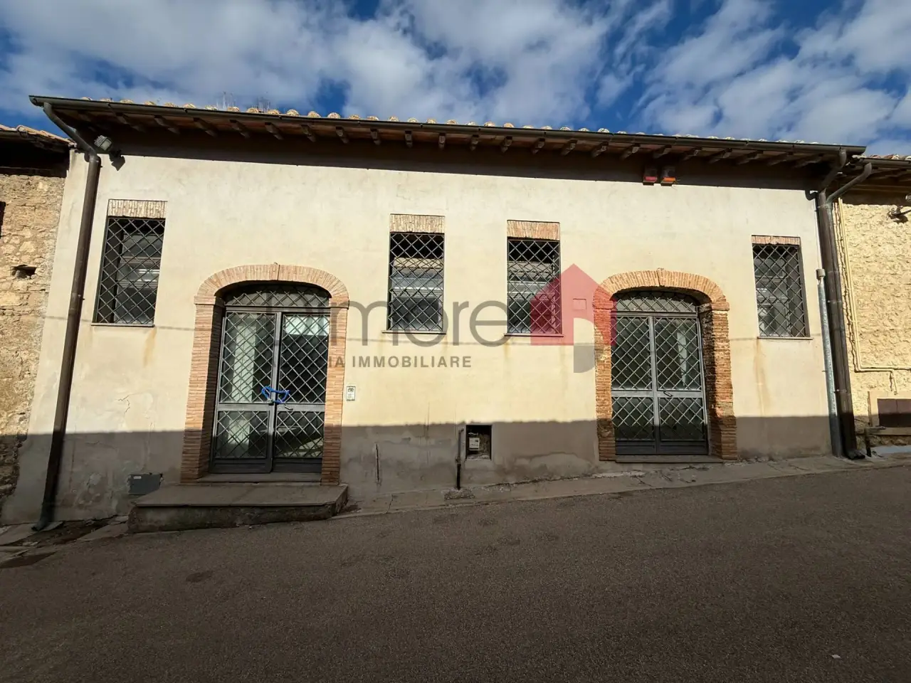 Negozio in Via dei Magazzini 3, Tarquinia, {3} - Foto 1