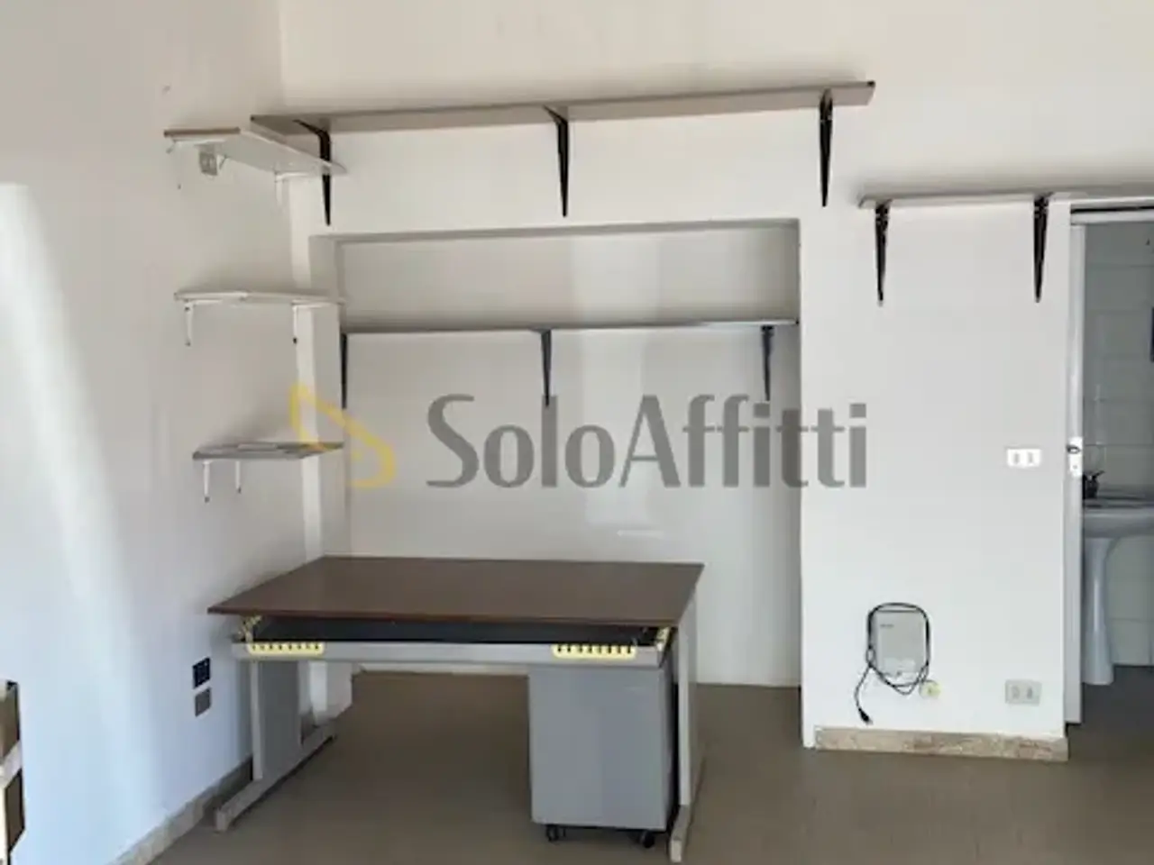 Negozio in Via Gregorio Agnini, Modena, {3} - Foto 2
