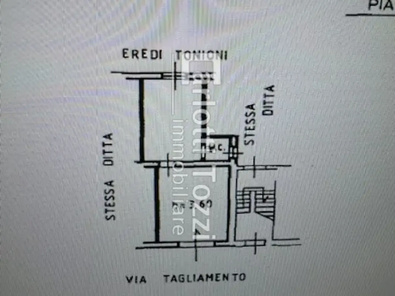 Palazzina commerciale in Via Tagliamento, Grosseto, {3} - Foto 1