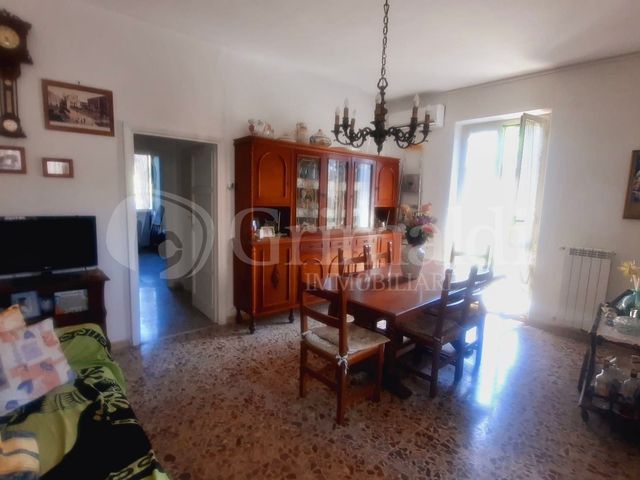 3-room flat in {3}, Via Giacomo Matteotti 4 - Photo 1