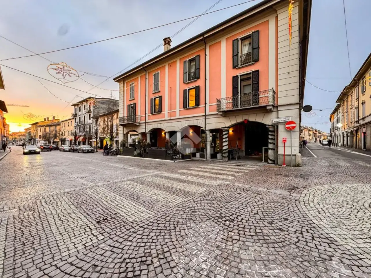 Negozio in Via Felice Cavallotti 6, Casalpusterlengo, {3} - Foto 1