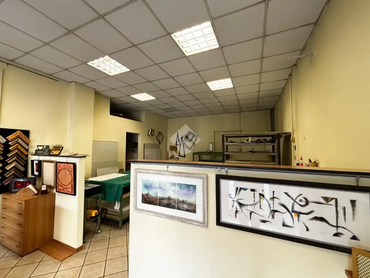 Laboratorio in Via Francesco Baracca 34, Lecco, {3} - Foto 2