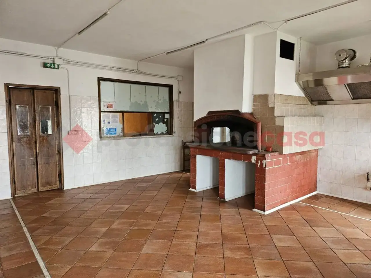 Negozio in Piazza Garibaldi 1, Frosinone, {3} - Foto 1
