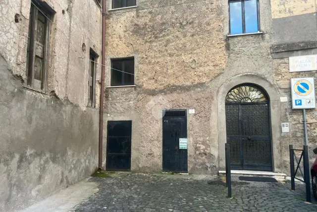 Dreizimmerwohnung in Piazza Palma 4, Subiaco - Foto 1