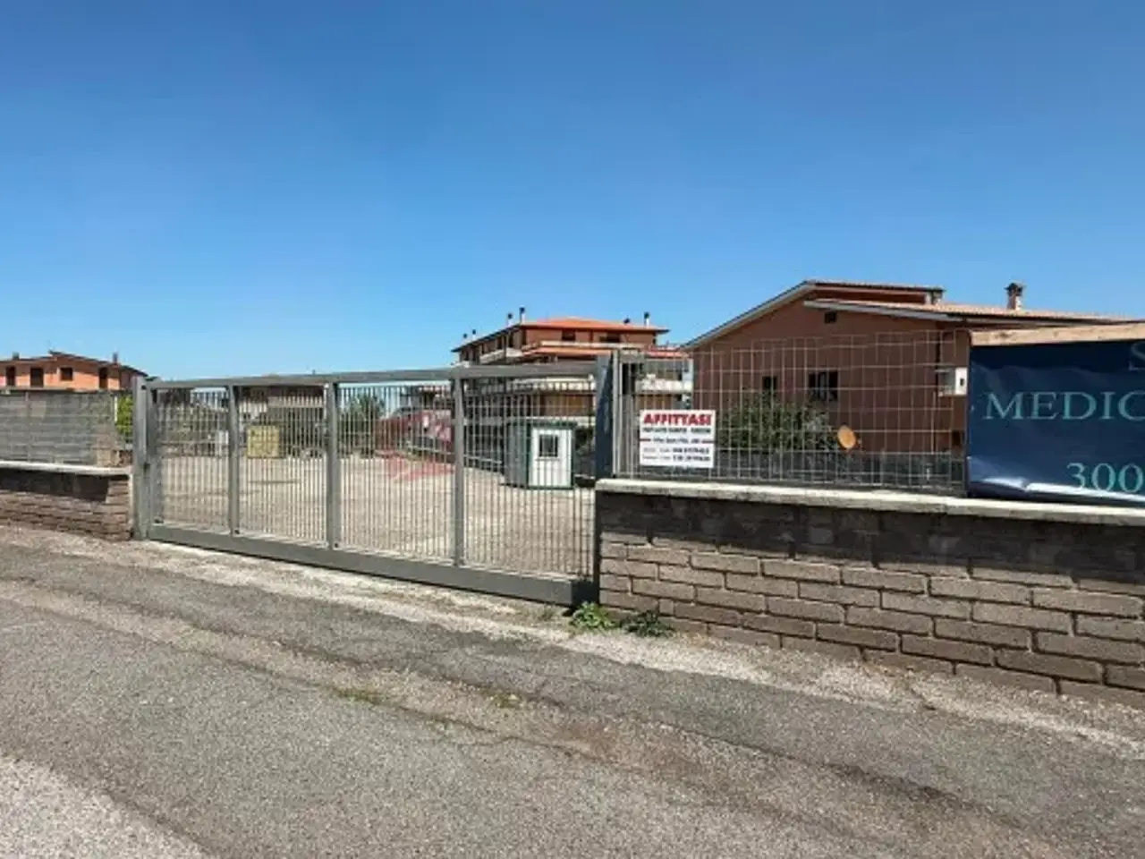 Magazzino in Via Sellia, Roma, {3} - Foto 1
