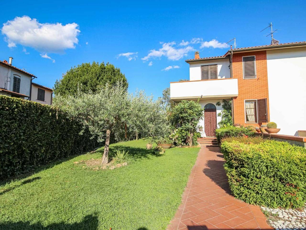 casa indipendente in vendita a San Giuliano Terme in zona Ghezzano