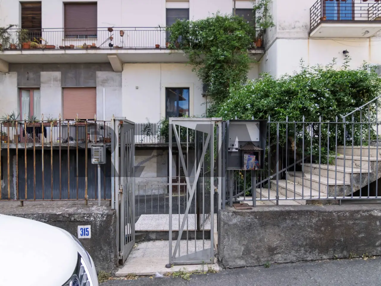 Ufficio in Via Etnea 315, Mascalucia, {3} - Foto 2