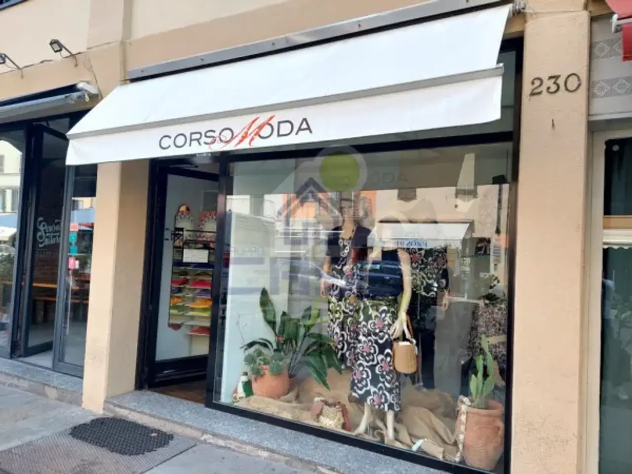 Negozio in Via XX Settembre, Piacenza, {3} - Foto 2