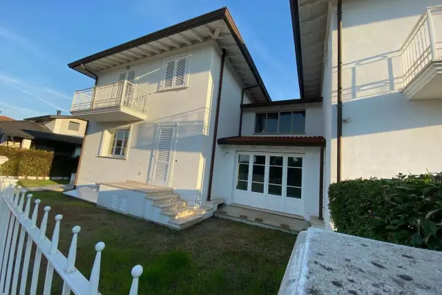 Villa in {3}, Area Residenziale Lido di Camaiore Lido di Camaiore - Foto 1