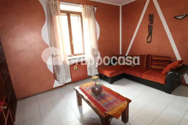 2-room flat in Via San Rocco 42, Cuggiono - Photo 1