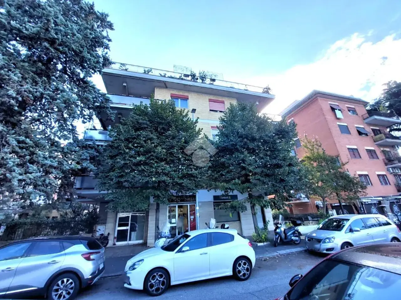 Negozio in Via Francesco Valagussa 75, Roma, {3} - Foto 2